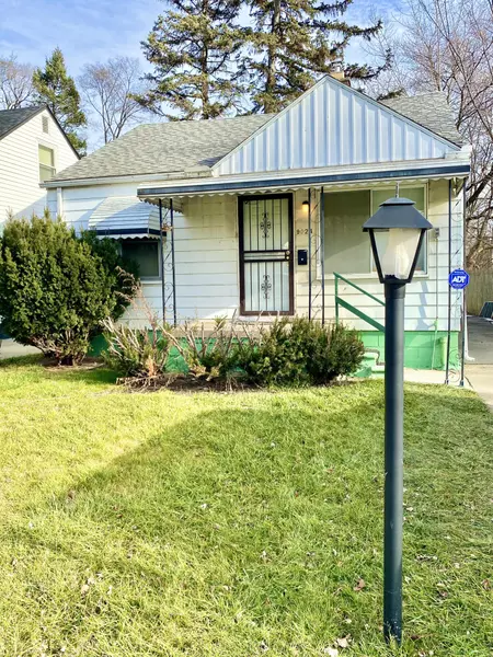 9024 Auburn Street, Detroit, MI 48228