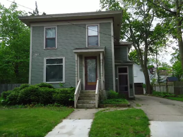 715 Axtell Street, Kalamazoo, MI 49008