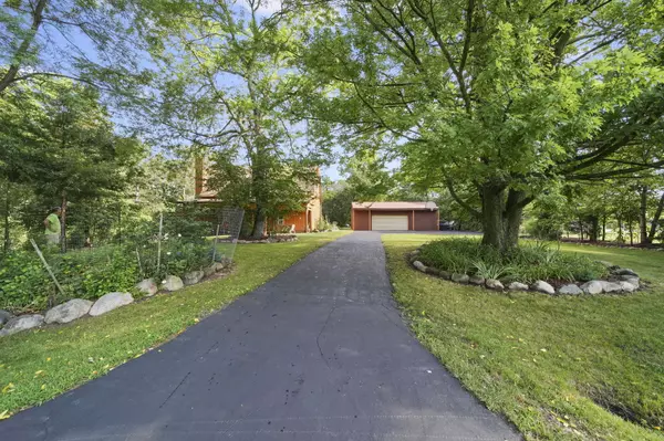 Clarklake, MI 49234,4430 N Lake Road