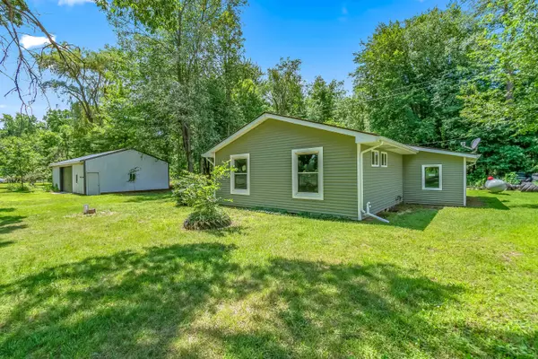 11360 Borden Road, Jonesville, MI 49250