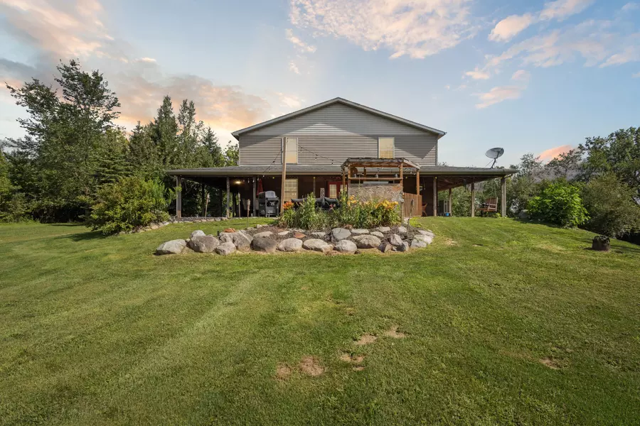 860 E Butterfield Highway, Charlotte, MI 48813