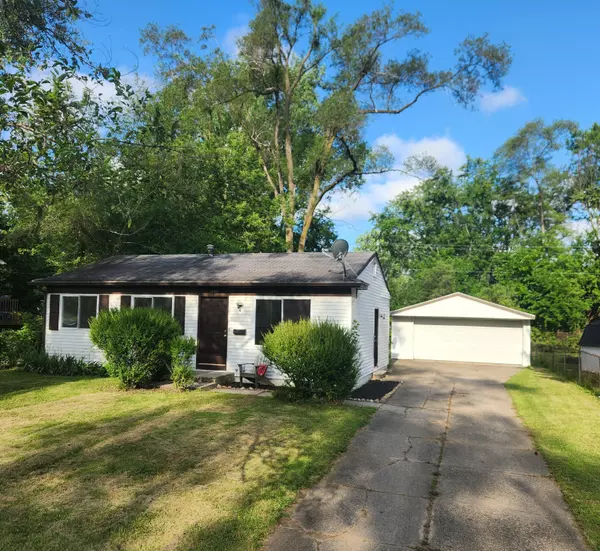 1494 Andrea,  Ypsilanti,  MI 48187