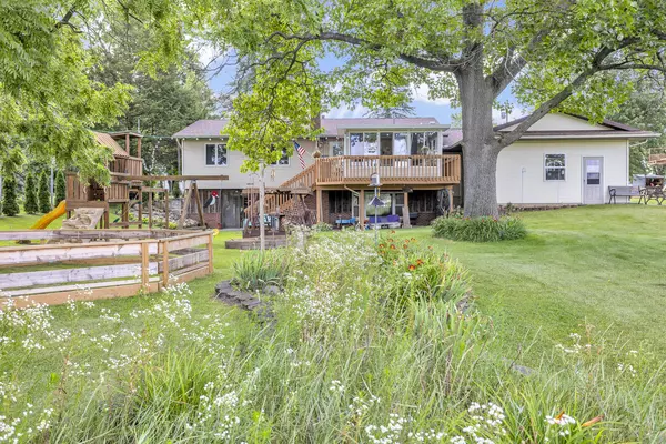 142 Timber Trail,  Brooklyn,  MI 49230