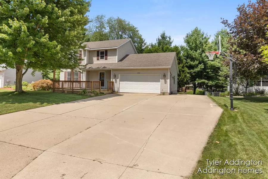 5773 Lynn Drive, Allendale, MI 49401