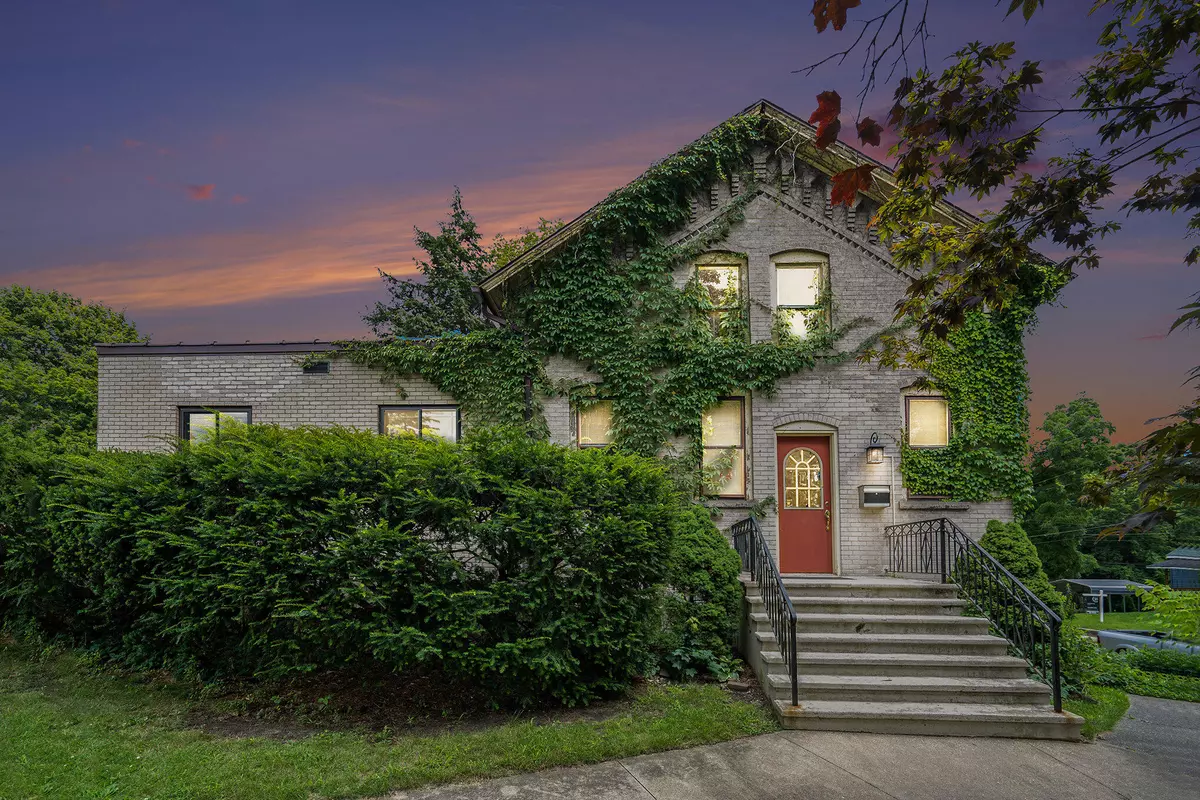 Three Rivers, MI 49093,801 Portage Avenue