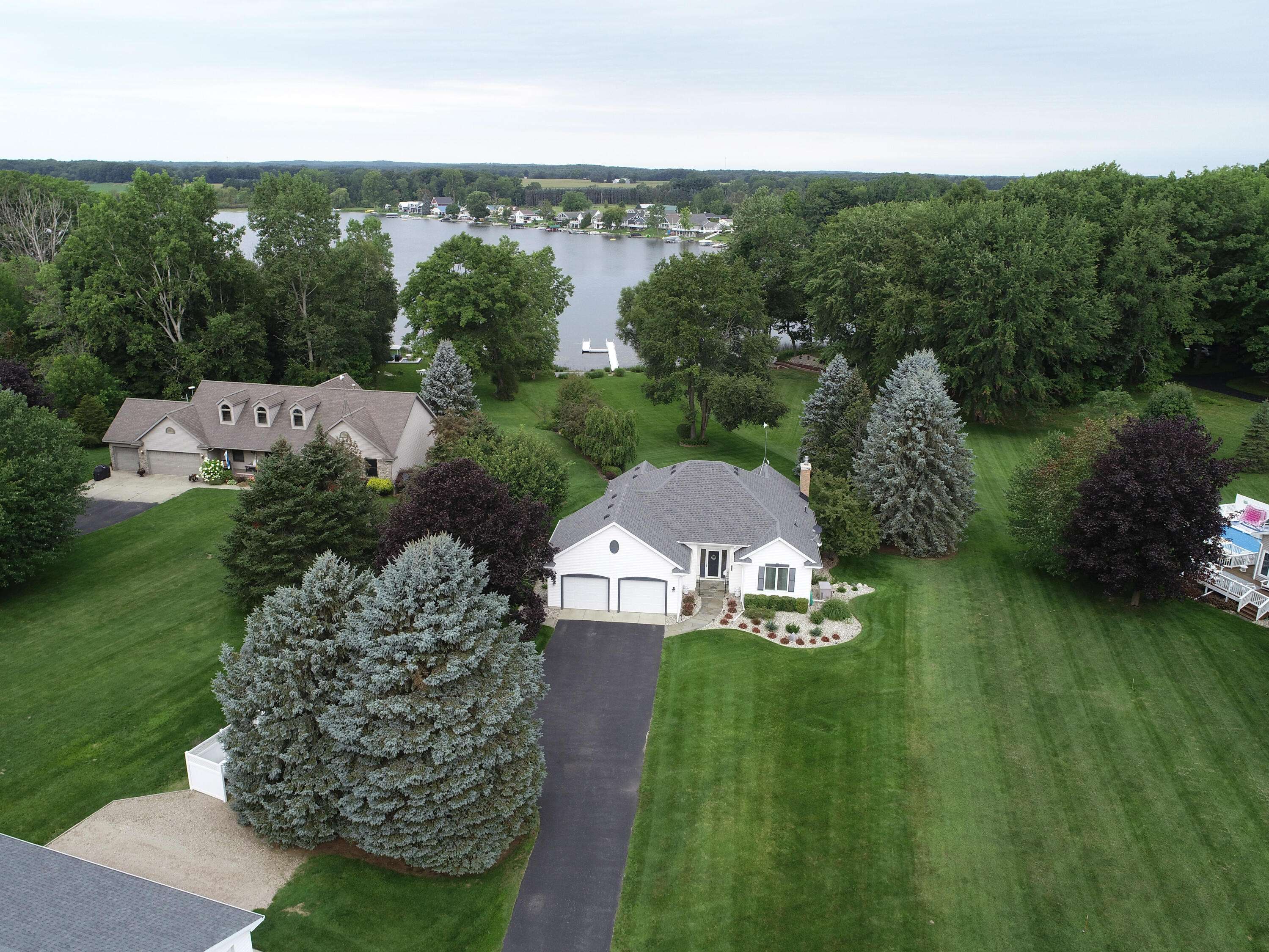 5344 Clifford NW Court, Stanton, MI 48888