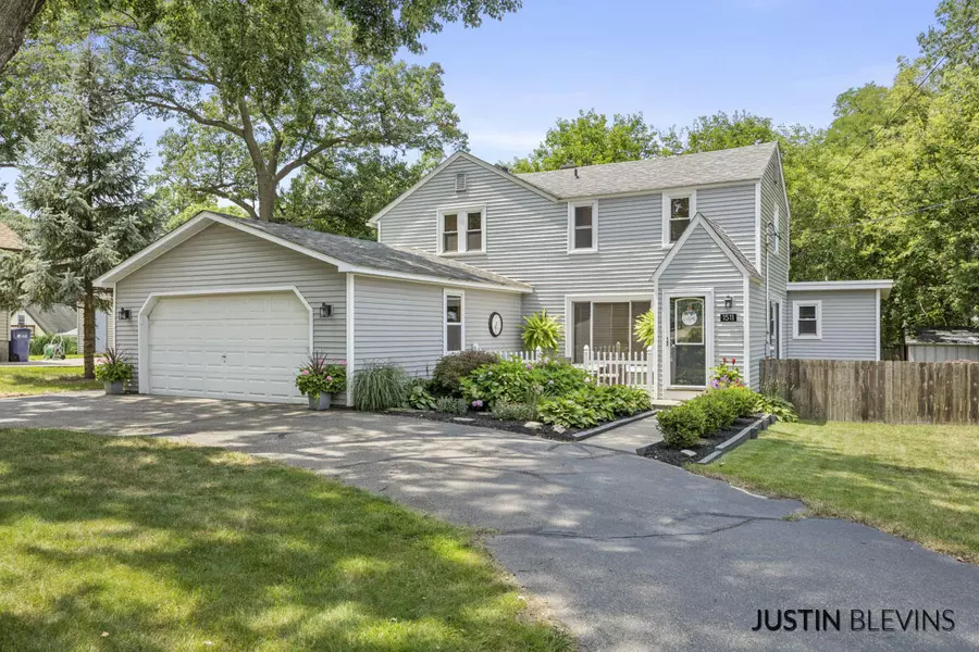 1511 Annie NW Avenue, Grand Rapids, MI 49504