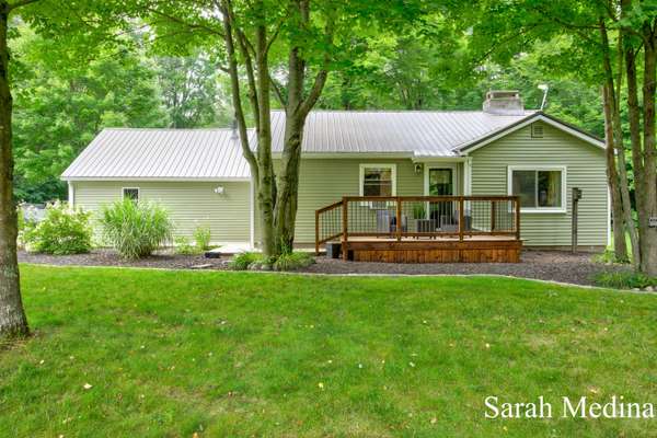 2627 N Evergreen Drive, White Cloud, MI 49349