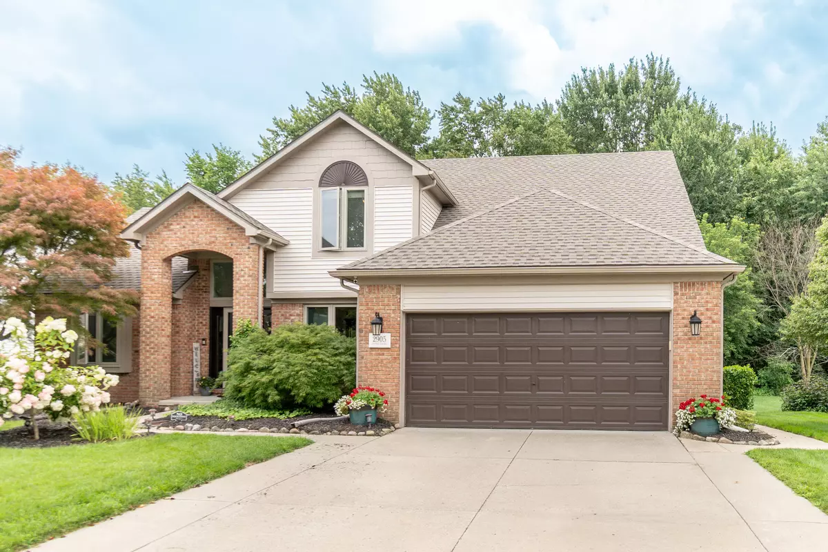 Wixom, MI 48393,2905 Otter Court