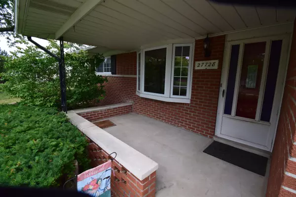 Brownstown, MI 48183,27728 Oakcrest Drive