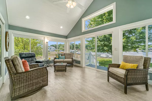 Horton, MI 49246,592 Acorn Trail