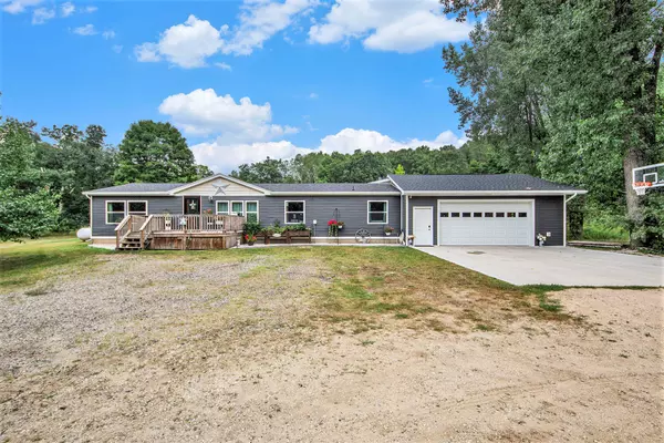 Newaygo, MI 49337,8861 S Big Buck Lane