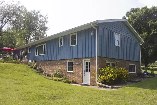 Berrien Springs, MI 49103,5944 Daniel Boone Trail