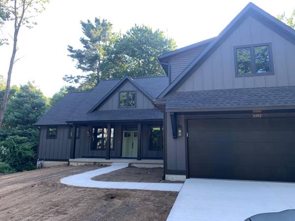 3352 Gaslight Lane, Saugatuck, MI 49453