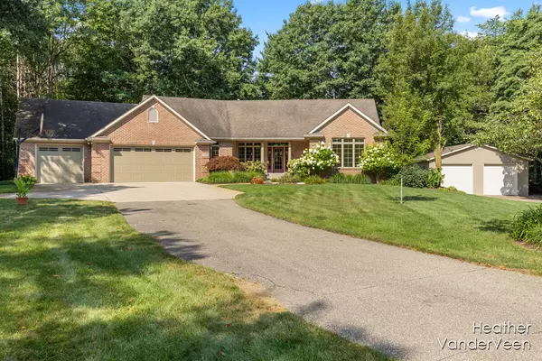 Grandville, MI 49418,4985 Kenowa SW Avenue