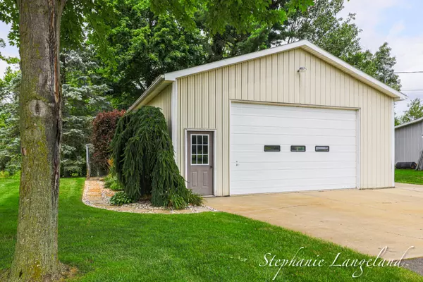 Coopersville, MI 49404,5797 Beaver Creek Drive