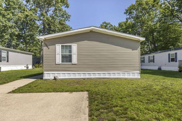 13568 Springbrook Drive, Grand Haven, MI 49417