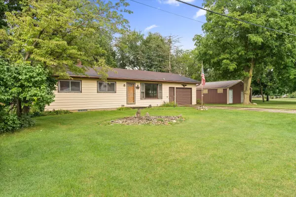 Edwardsburg, MI 49112,68917 Claire Street