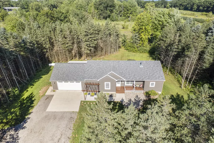 3400 Musbach Road, Grass Lake, MI 49240