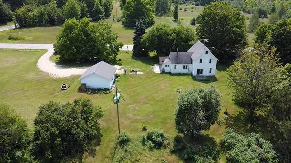 7932 Glovers Lake Rd., Bear Lake, MI 49614