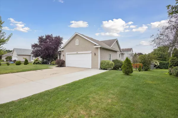 Holland, MI 49424,3806 Bent Pine Drive