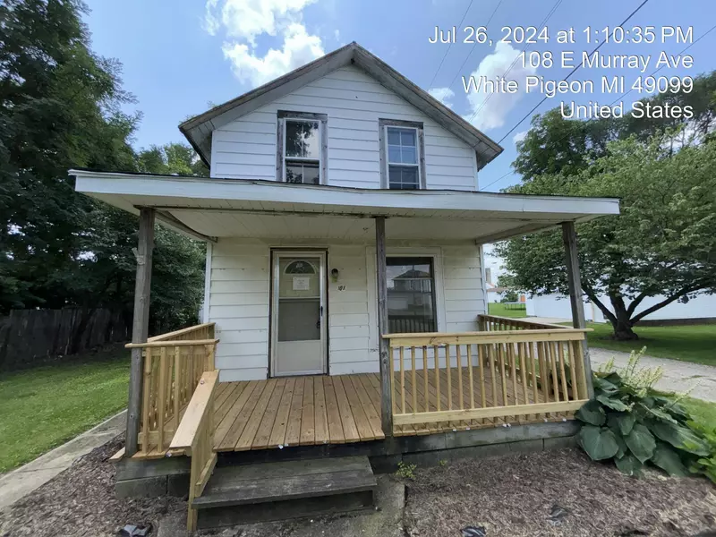 108 E Murray Avenue, White Pigeon, MI 49099