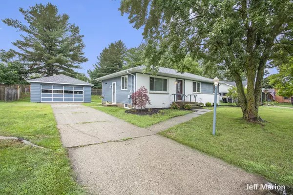 Grandville, MI 49418,4444 Billmar SW Street