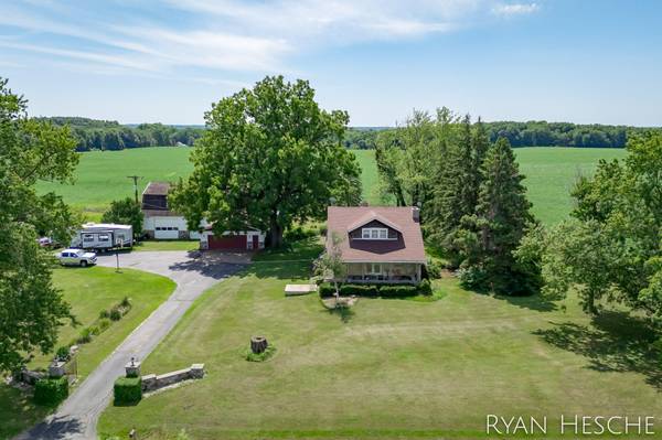 5151 Potters Road, Saranac, MI 48881