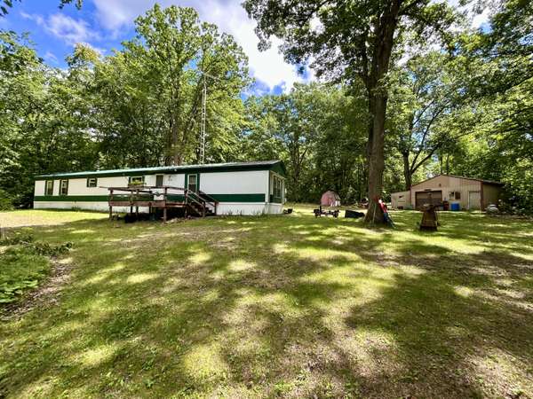 9960 Toohy Trail, Harrison, MI 48625