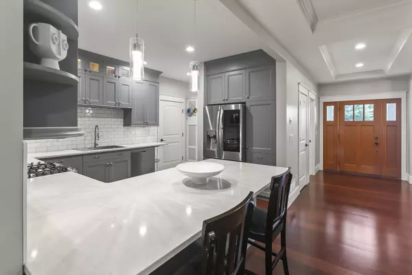 Grand Haven, MI 49417,16259 Grand Point Court