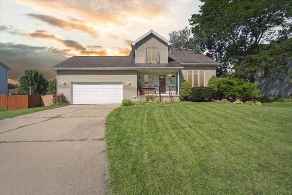 4934 Ledgerock Street,  Jackson,  MI 49201