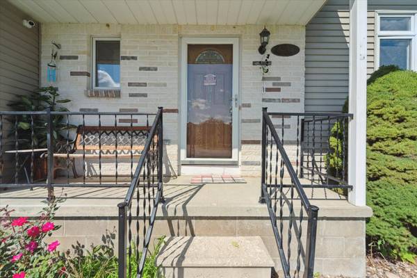 Jackson, MI 49201,4934 Ledgerock Street