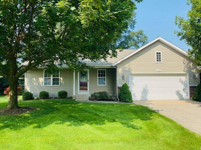 308 Timber Creek NW Circle, Comstock Park, MI 49321