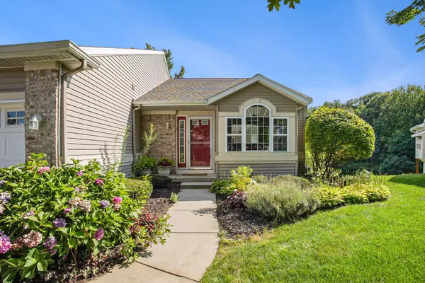 Grand Haven, MI 49417,15457 Winchester Circle