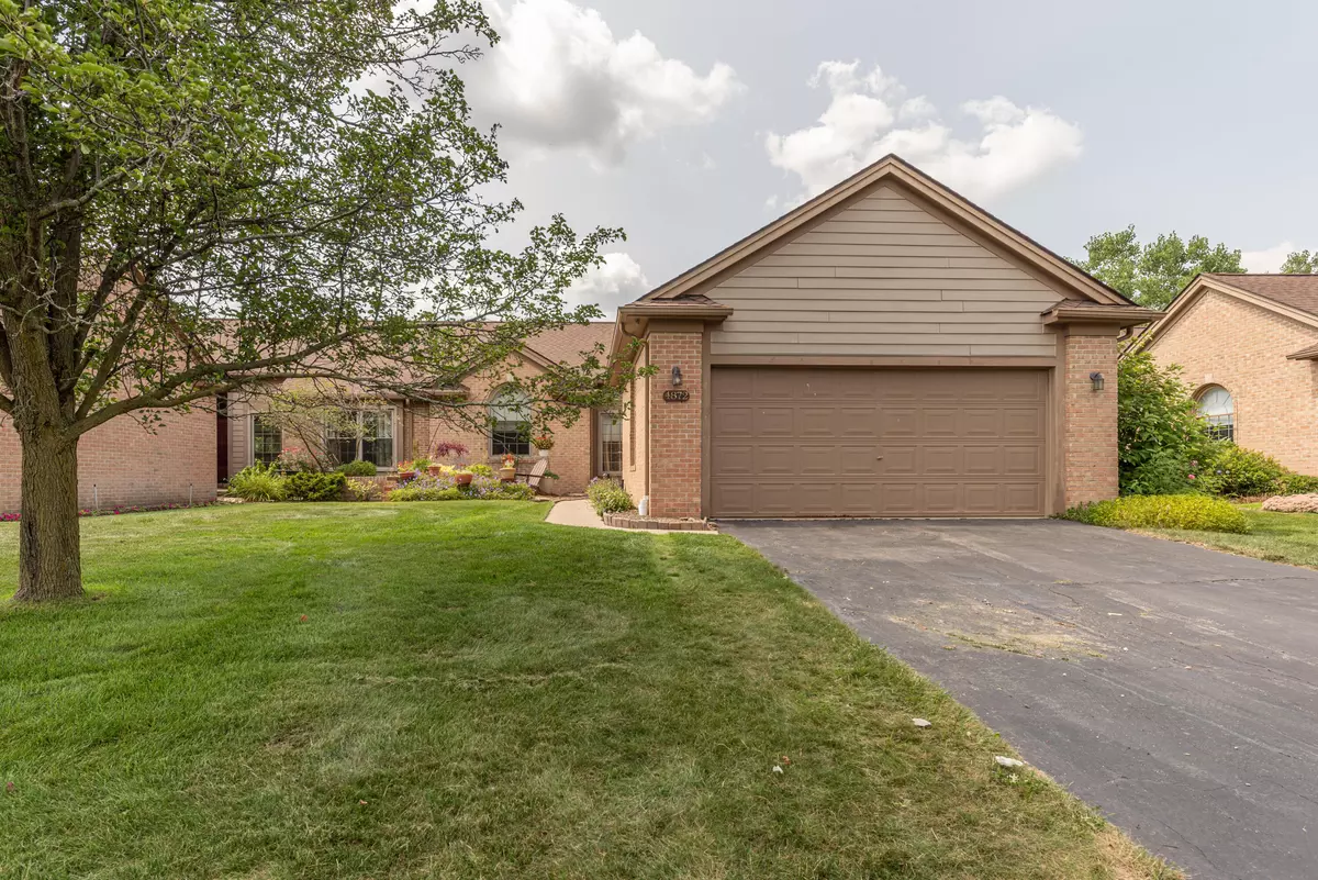 Ann Arbor, MI 48108,4872 Lone Oak Court #19