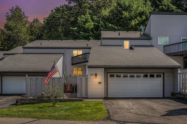 2823 Breckenridge Drive, Brighton, MI 48114