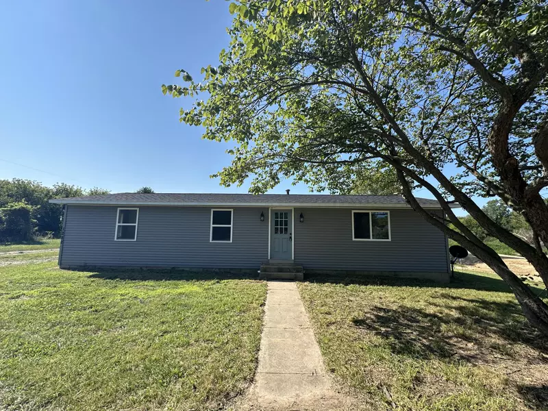 1282 122nd Avenue, Hopkins, MI 49328