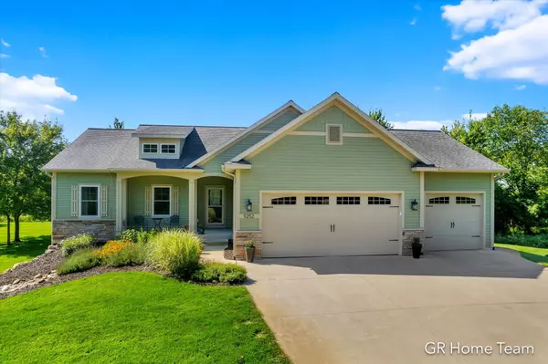 Ada, MI 49301,9252 3 Mile NE Road