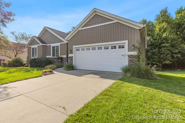 Grand Haven, MI 49417,15258 Canterbury Lane