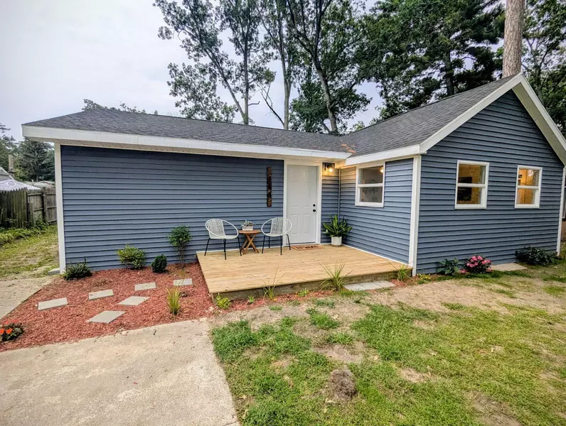 114 Pine Street, Prudenville, MI 48651