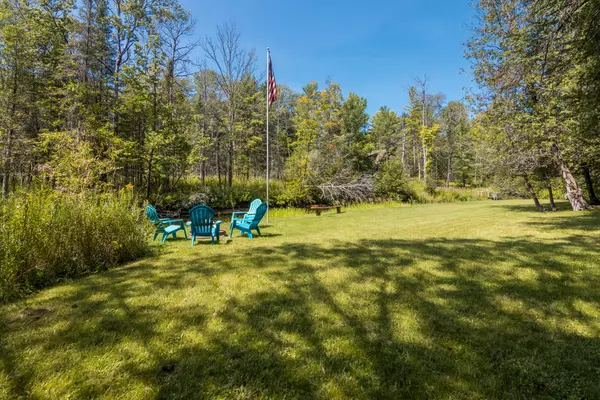 15300 Roaring Brook Road, Thompsonville, MI 49683