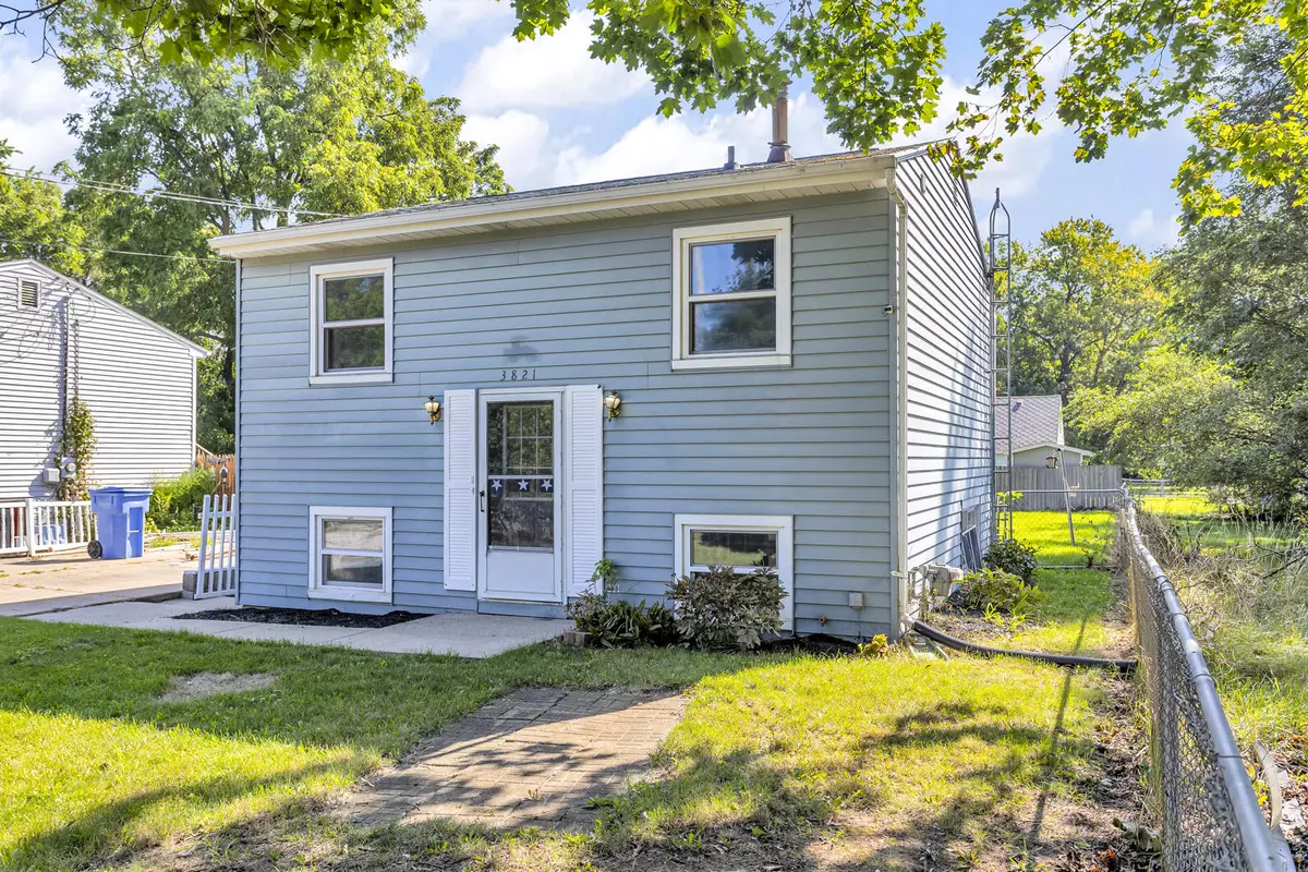 Lansing, MI 48910,3821 Burchfield Drive