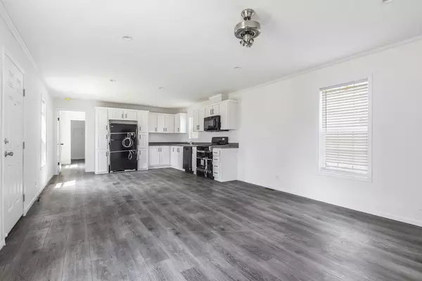 Edwardsburg, MI 49112,69205 Garver Lake Road #58