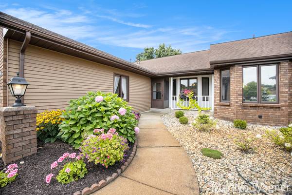 3993 Johnson SW Lane, Grandville, MI 49418