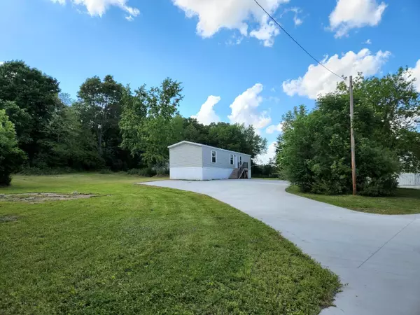 Onondaga, MI 49264,13292 Clinton Road