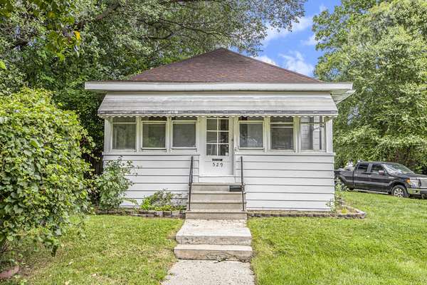 529 Seymour Avenue, Jackson, MI 49202