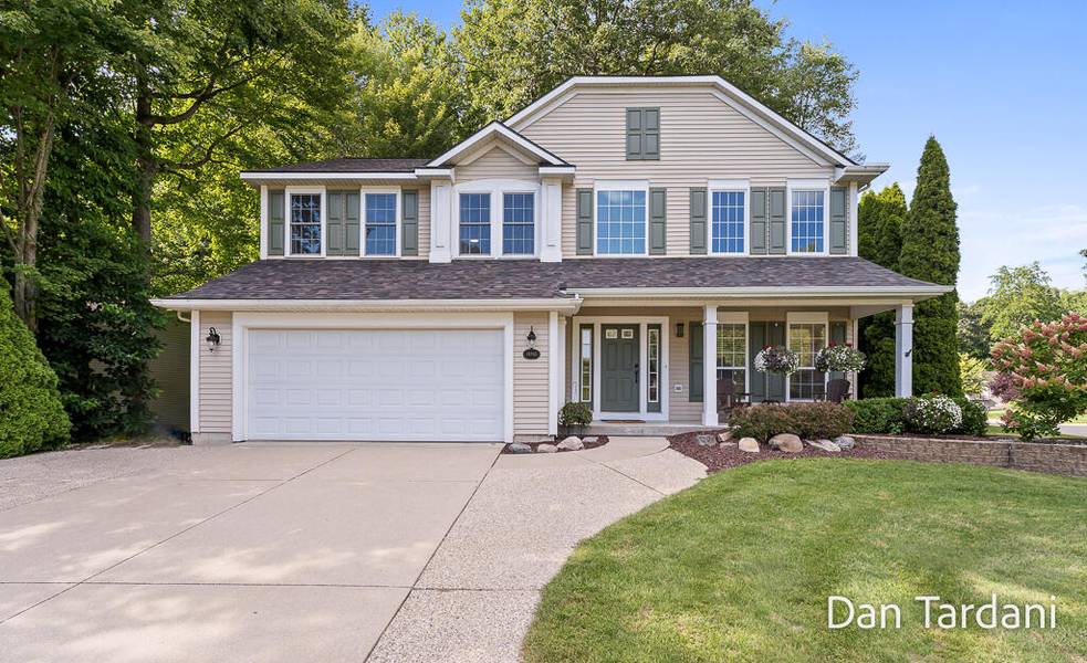 14865 Mallard Way, Spring Lake, MI 49456