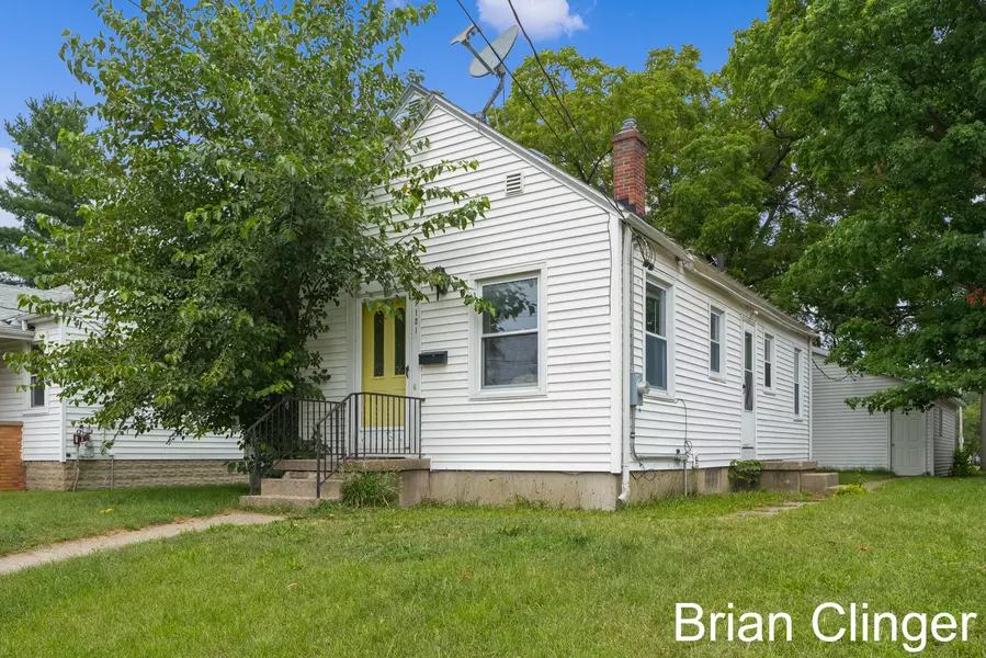 1121 Merritt SE Street, Grand Rapids, MI 49507