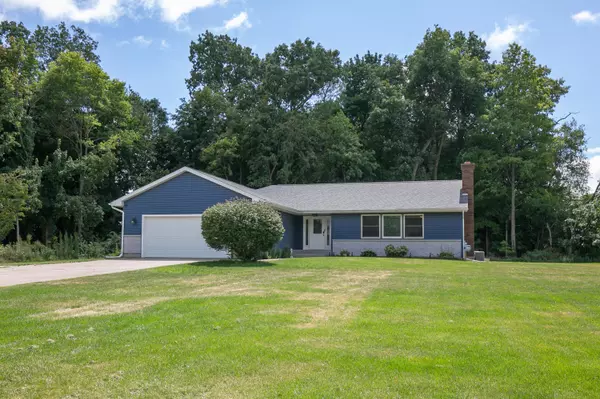 Sturgis, MI 49091,69856 White Tail Court