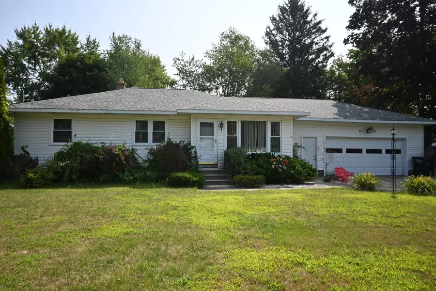 5116 Gay Street, Norton Shores, MI 49441